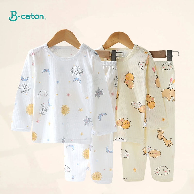 Printed cotton baby pajamas